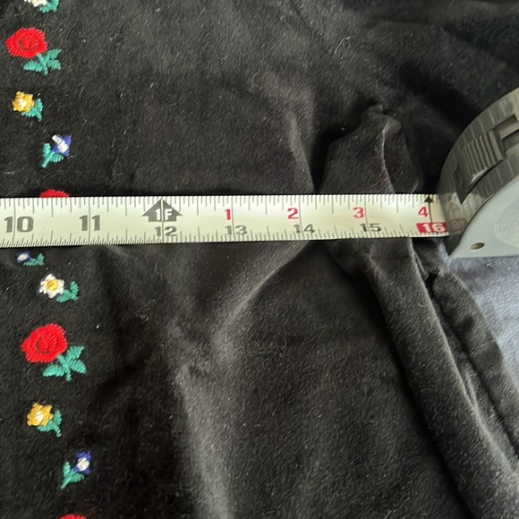 Hanna Anderson black velvet embroidered dress size 150 cm (US 12) - Picture 8 of 8